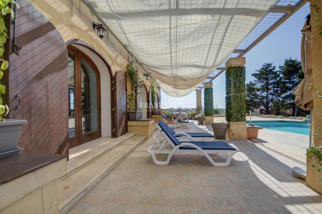 Siggiewi, 4 Bedrooms Bedrooms, ,6 BathroomsBathrooms,For Sale,FRSA-040594