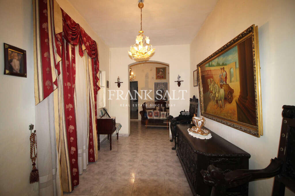 Qormi, 3 Bedrooms Bedrooms, ,For Sale,FRSA-427332