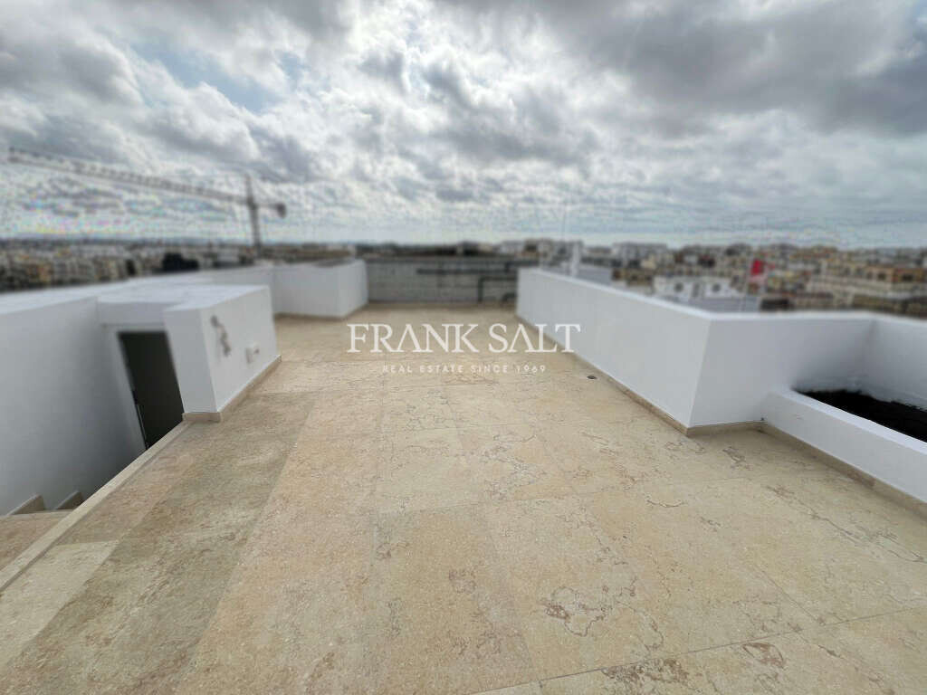 Zurrieq, 3 Bedrooms Bedrooms, ,1 BathroomBathrooms,For Sale,FRSA-216734