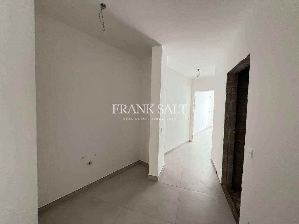 Zurrieq, 3 Bedrooms Bedrooms, ,1 BathroomBathrooms,For Sale,FRSA-216734