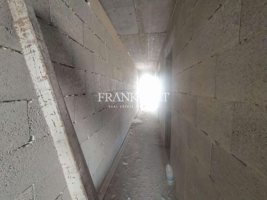 Zabbar, 3 Bedrooms Bedrooms, ,2 BathroomsBathrooms,For Sale,FRSA-427293