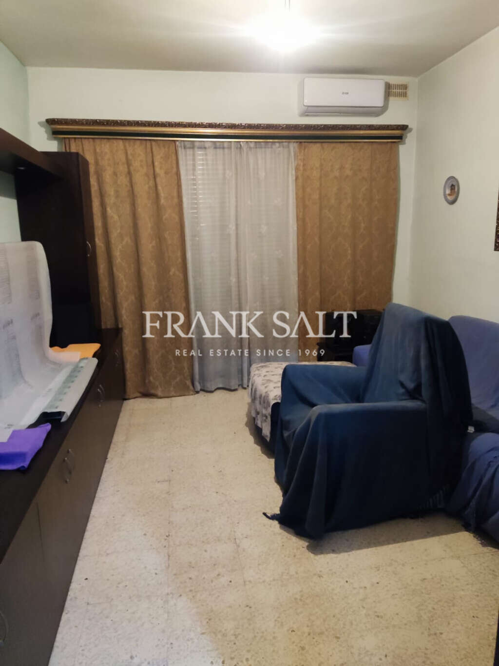 Santa Venera, 2 Bedrooms Bedrooms, ,1 BathroomBathrooms,For Sale,FRSA-322942