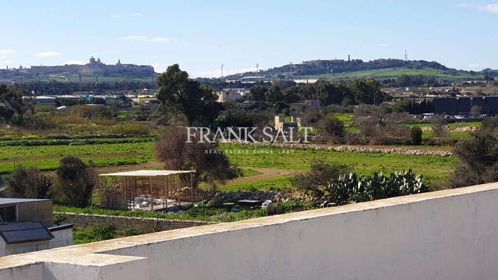 Lija, 3 Bedrooms Bedrooms, ,2 BathroomsBathrooms,For Sale,FRSA-354851