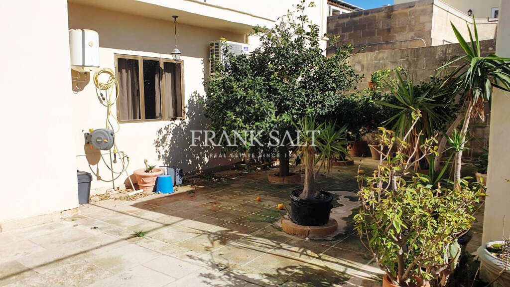 Lija, 3 Bedrooms Bedrooms, ,2 BathroomsBathrooms,For Sale,FRSA-354851