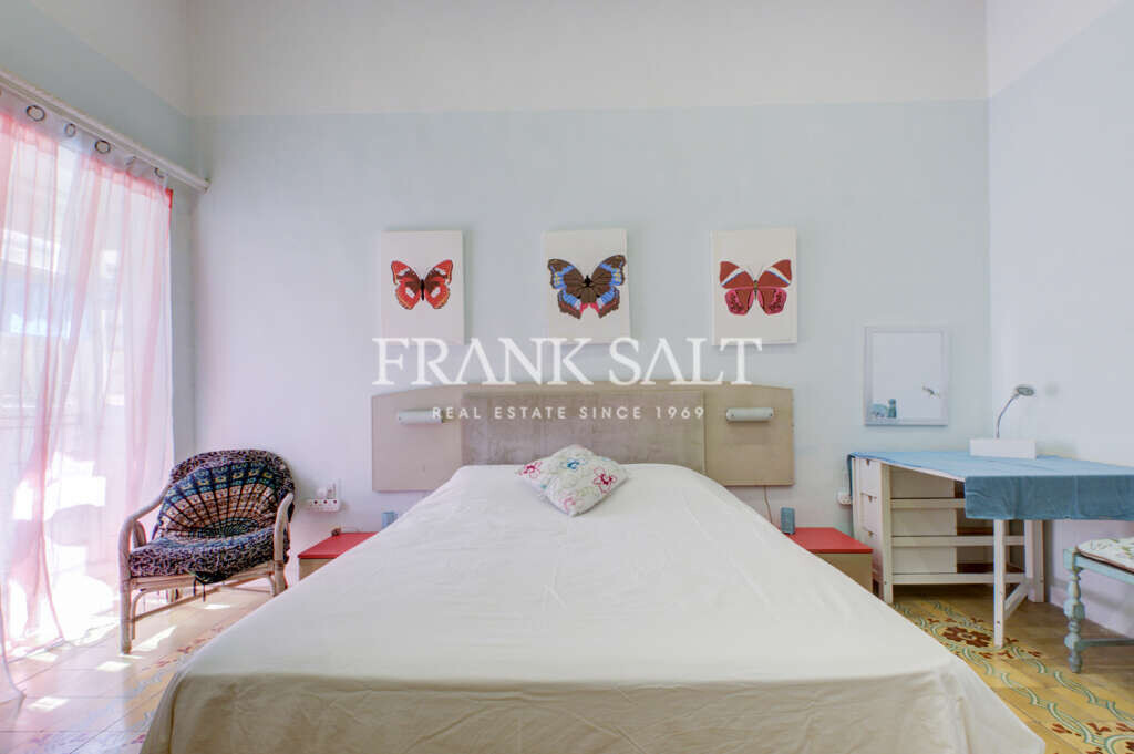 Marsa, 5 Bedrooms Bedrooms, ,1 BathroomBathrooms,For Sale,FRSA-215576