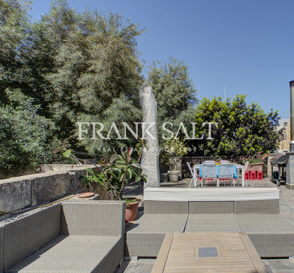 Marsa, 5 Bedrooms Bedrooms, ,1 BathroomBathrooms,For Sale,FRSA-215576