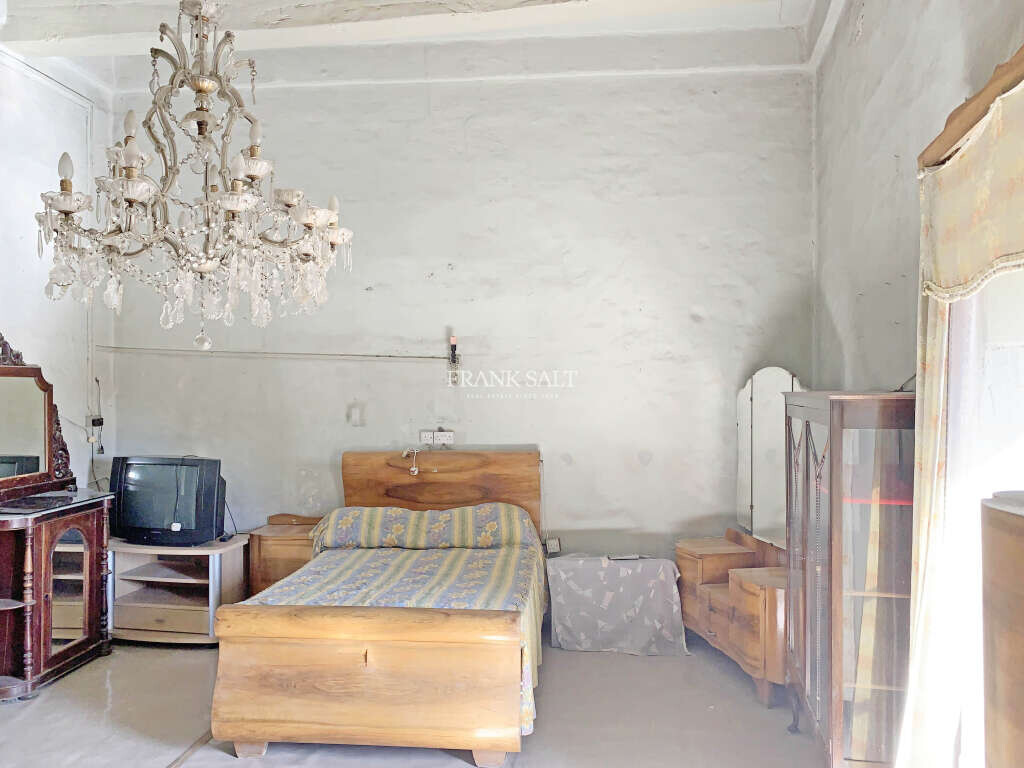 Rabat, 2 Bedrooms Bedrooms, ,For Sale,FRSA-354838