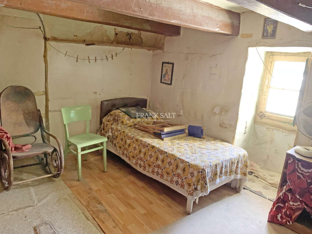 Rabat, 2 Bedrooms Bedrooms, ,For Sale,FRSA-354838