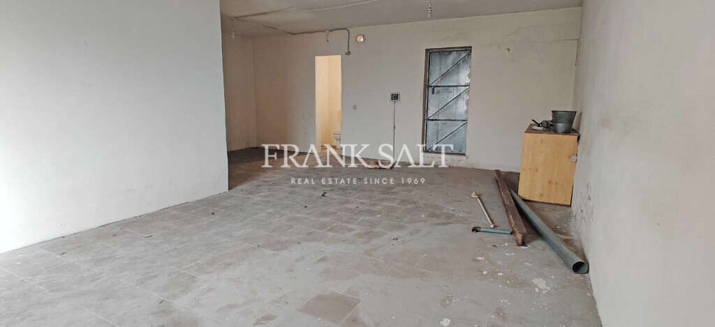 Paola, 5 Bedrooms Bedrooms, ,For Sale,FRSA-427220