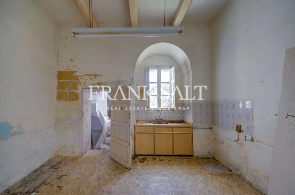 Victoria, Gozo, 3 Bedrooms Bedrooms, ,1 BathroomBathrooms,For Sale,FRSA-116332