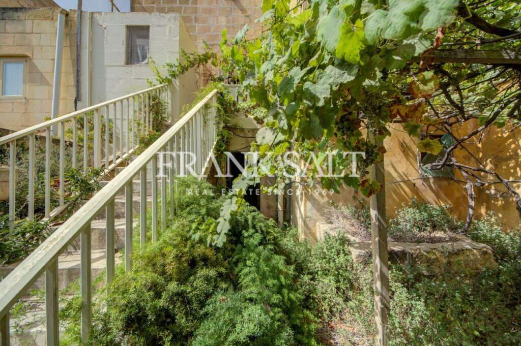 Victoria, Gozo, 3 Bedrooms Bedrooms, ,1 BathroomBathrooms,For Sale,FRSA-116332