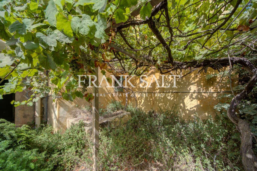 Victoria, Gozo, 3 Bedrooms Bedrooms, ,1 BathroomBathrooms,For Sale,FRSA-116332