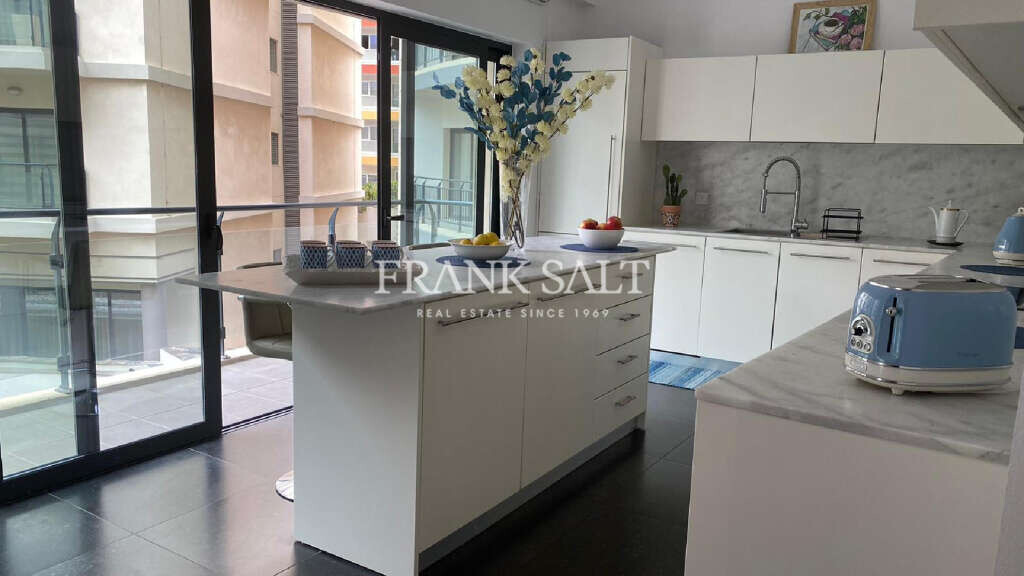 Pender Gardens, 3 Bedrooms Bedrooms, ,1 BathroomBathrooms,For Sale,FRSA-045084