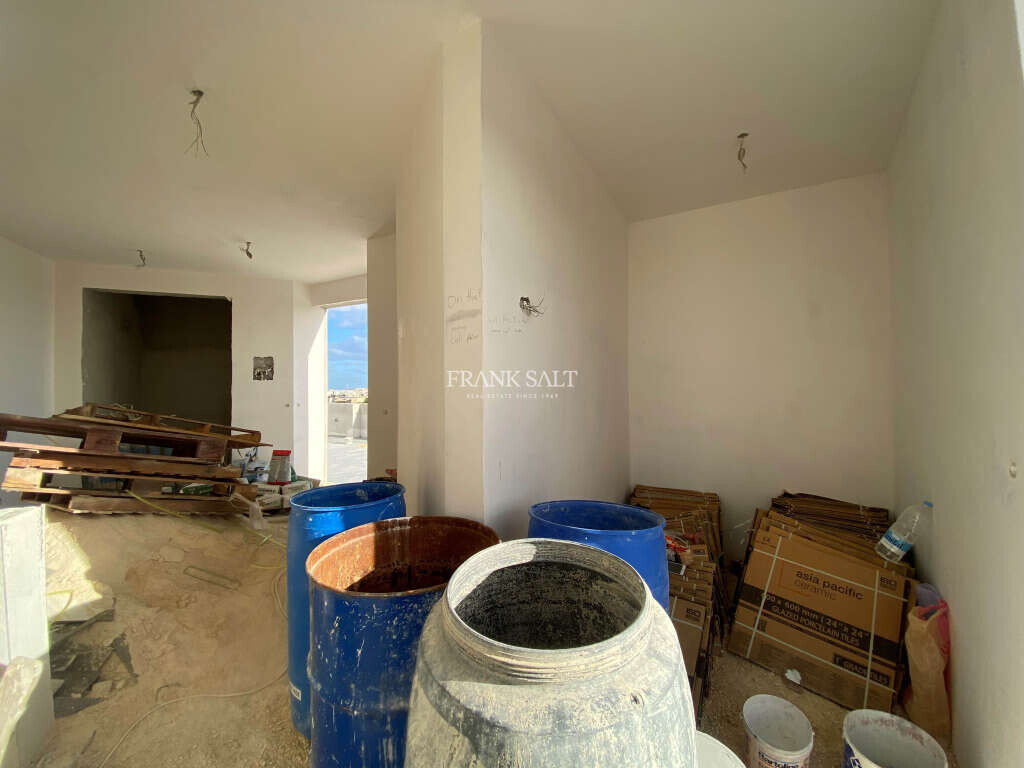 Lija, 2 Bedrooms Bedrooms, ,For Sale,FRSA-354797