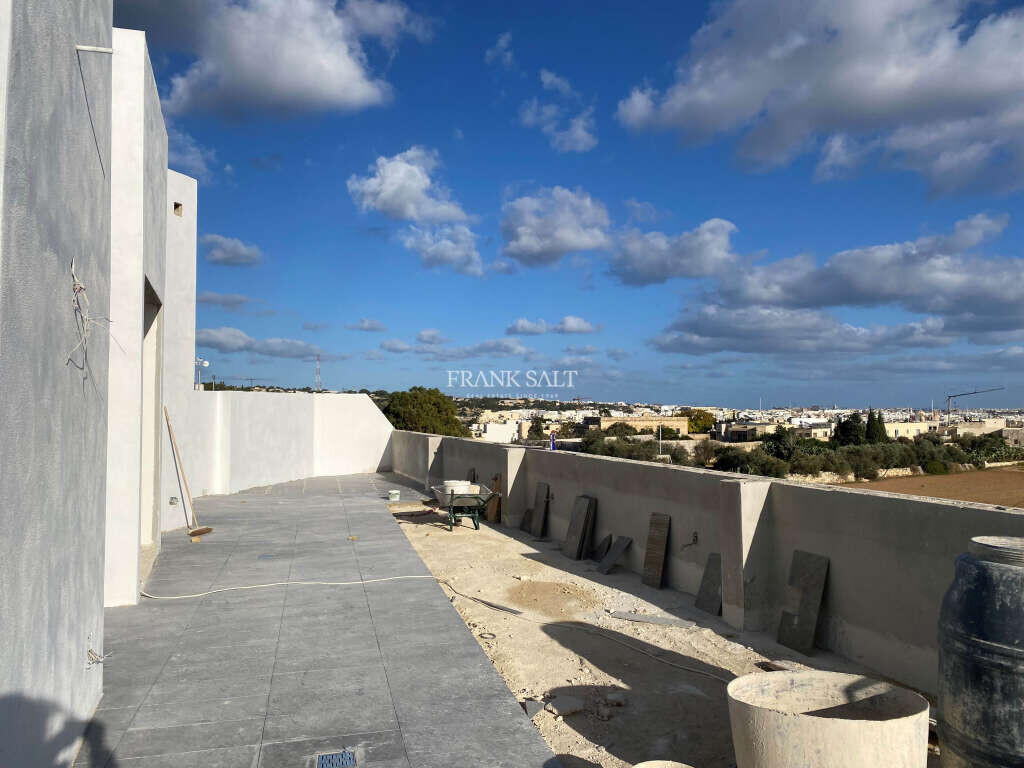 Lija, 2 Bedrooms Bedrooms, ,For Sale,FRSA-354797