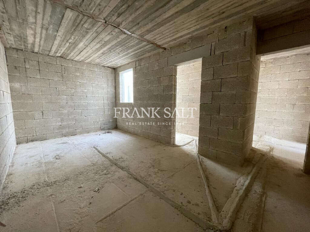 St Pauls Bay, 3 Bedrooms Bedrooms, ,1 BathroomBathrooms,For Sale,FRSA-620784