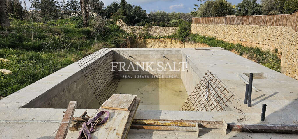 Qala, Gozo, 3 Bedrooms Bedrooms, ,4 BathroomsBathrooms,For Sale,FRSA-116106