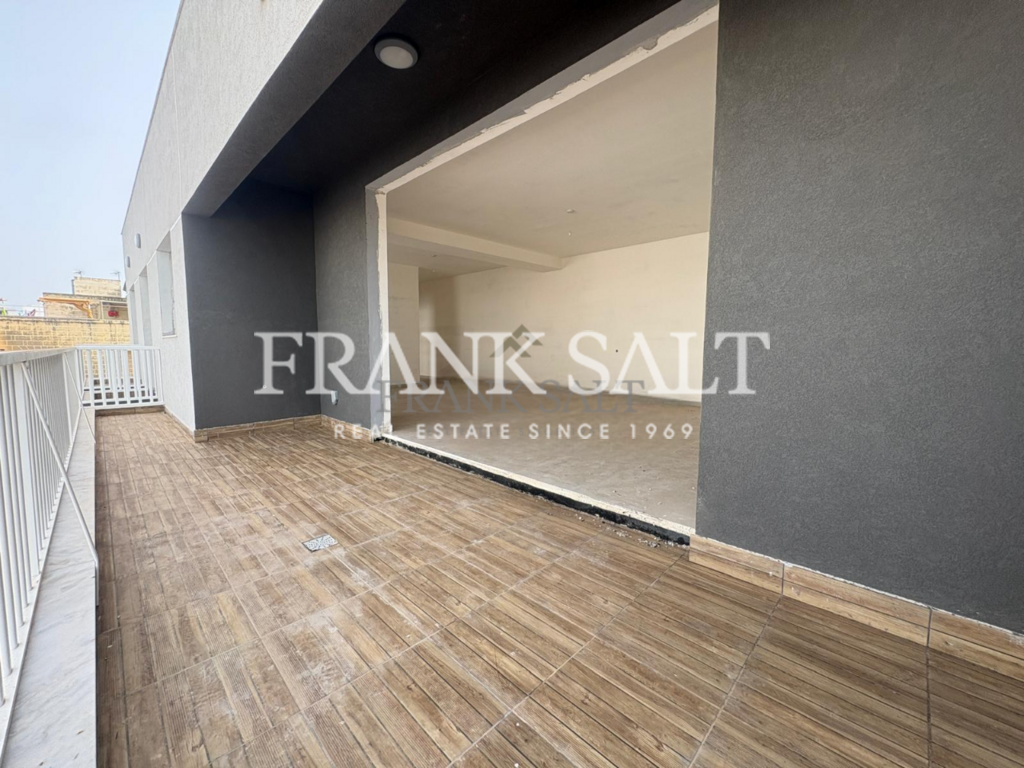 Naxxar, 3 Bedrooms Bedrooms, ,1 BathroomBathrooms,For Sale,FRSA-715073