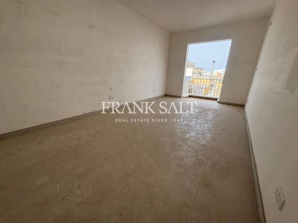 Naxxar, 3 Bedrooms Bedrooms, ,1 BathroomBathrooms,For Sale,FRSA-715073