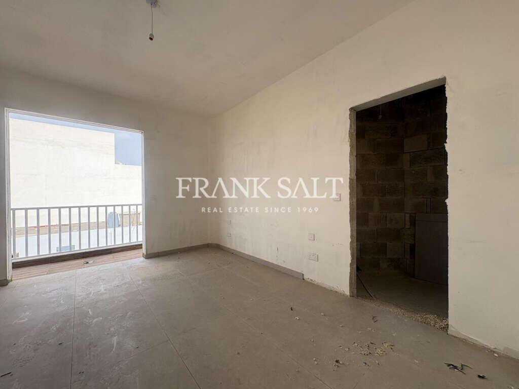 Naxxar, 3 Bedrooms Bedrooms, ,1 BathroomBathrooms,For Sale,FRSA-715073