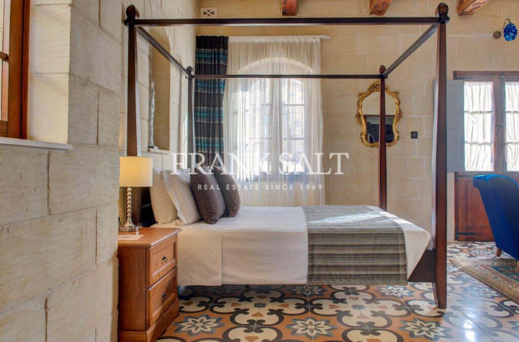 Cospicua, 5 Bedrooms Bedrooms, ,5 BathroomsBathrooms,For Sale,FRSA-752758