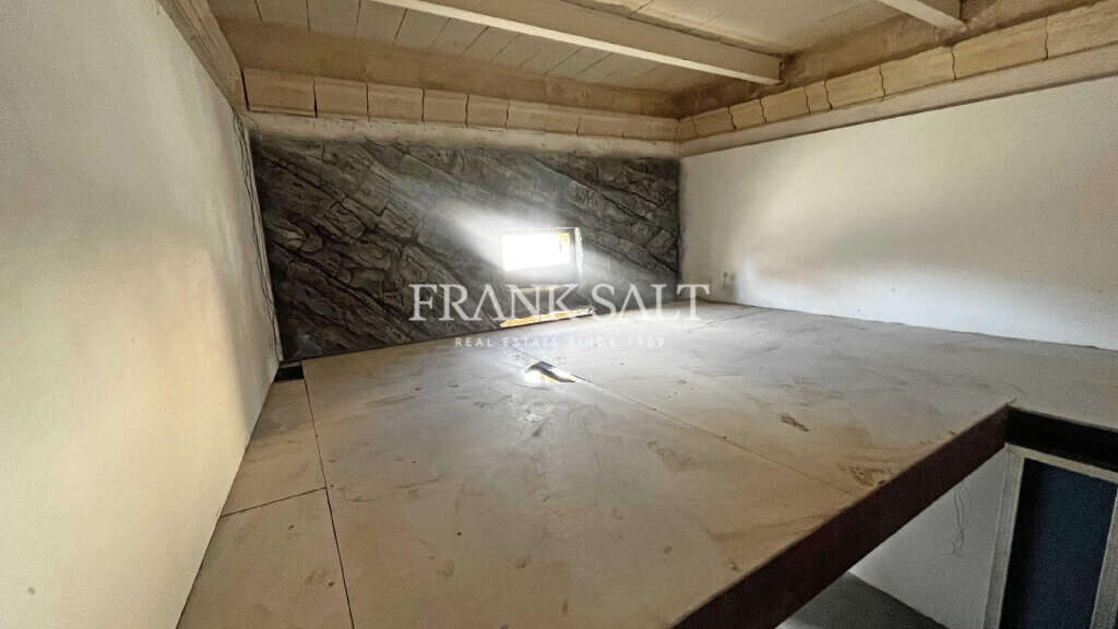 Cospicua, 4 Bedrooms Bedrooms, ,For Sale,FRSA-426961