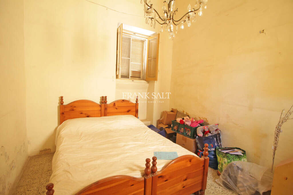 Qormi, 6 Bedrooms Bedrooms, ,For Sale,FRSA-426948
