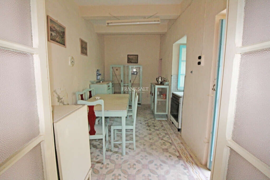 Zebbug, 4 Bedrooms Bedrooms, ,1 BathroomBathrooms,For Sale,FRSA-353861