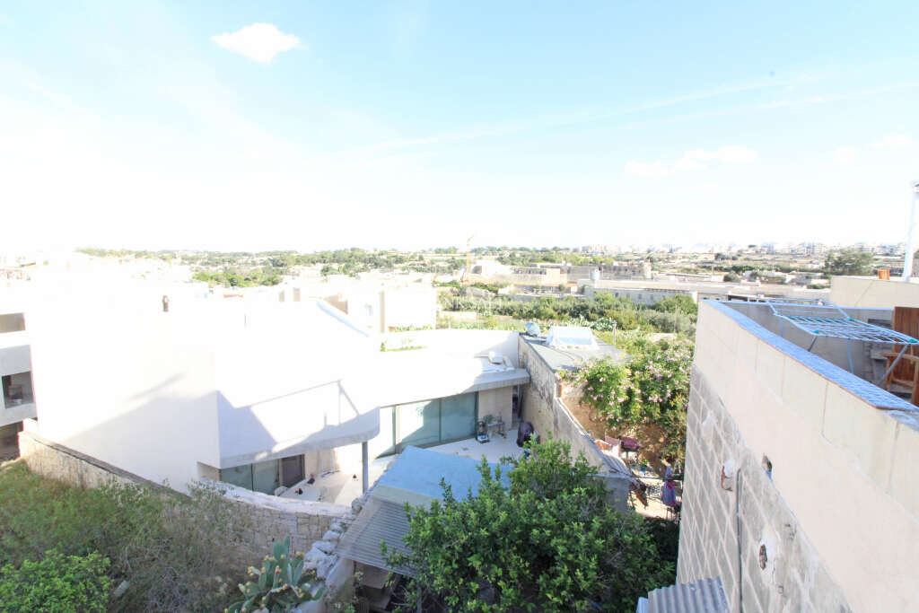 Zebbug, 4 Bedrooms Bedrooms, ,1 BathroomBathrooms,For Sale,FRSA-353861