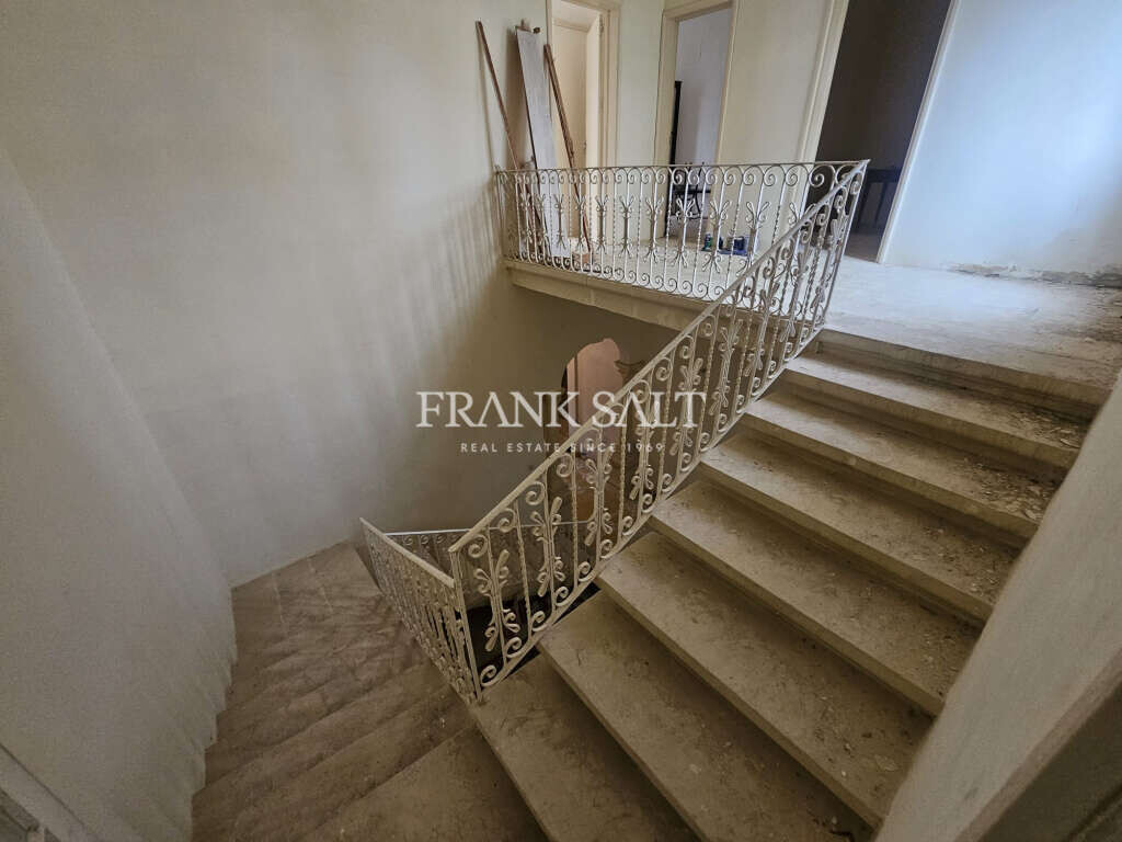 Kercem, Gozo, 4 Bedrooms Bedrooms, ,1 BathroomBathrooms,For Sale,FRSA-115980