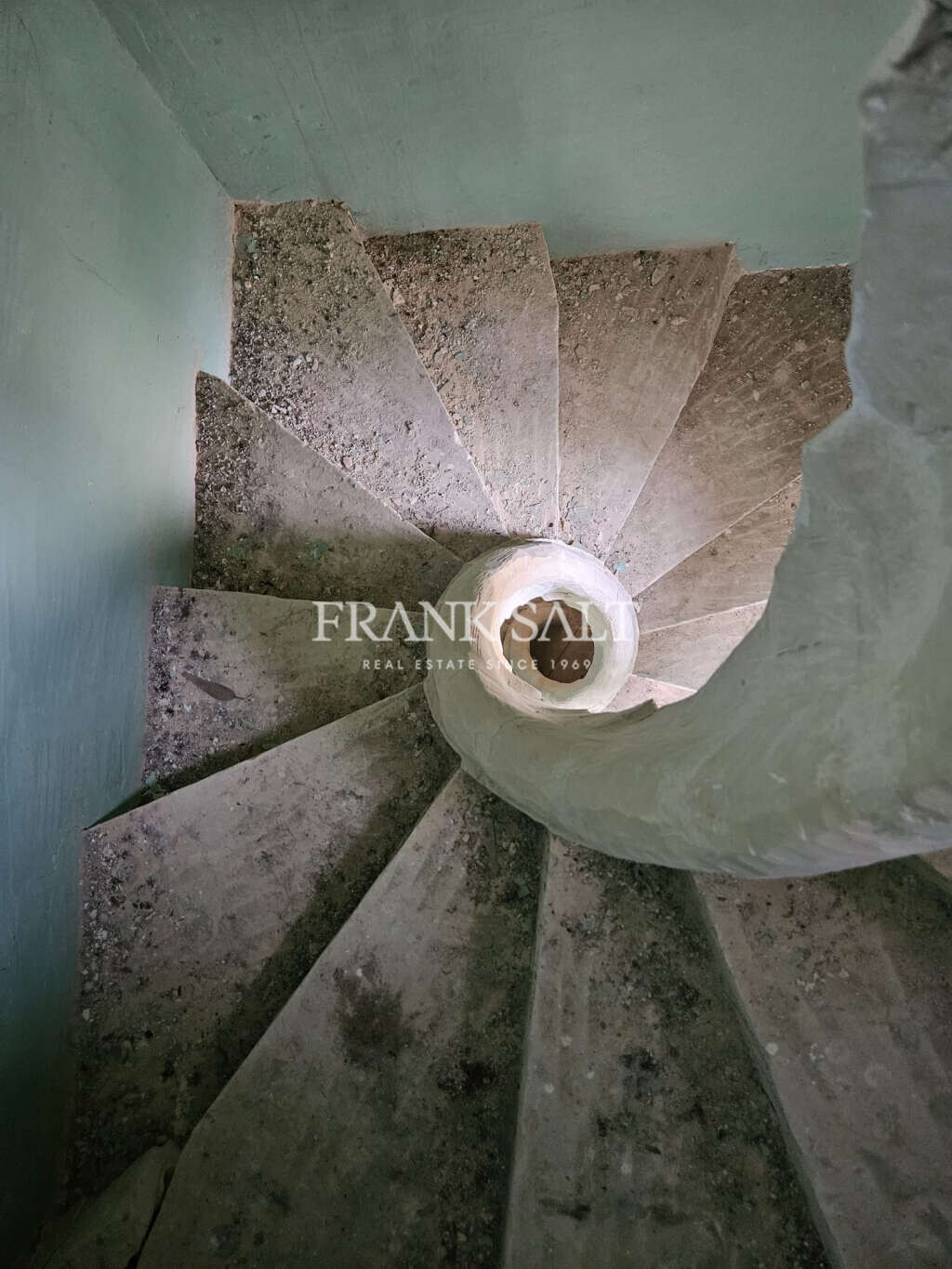 Kercem, Gozo, 4 Bedrooms Bedrooms, ,1 BathroomBathrooms,For Sale,FRSA-115980