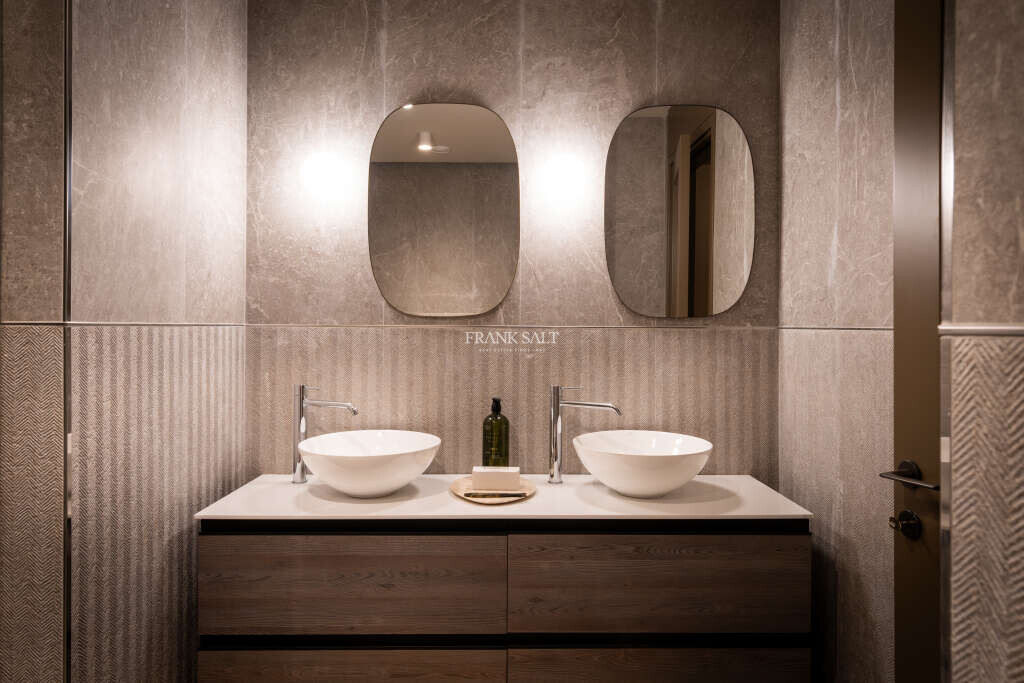 Verdala Terraces, 3 Bedrooms Bedrooms, ,1 BathroomBathrooms,For Sale,FRSA-916739