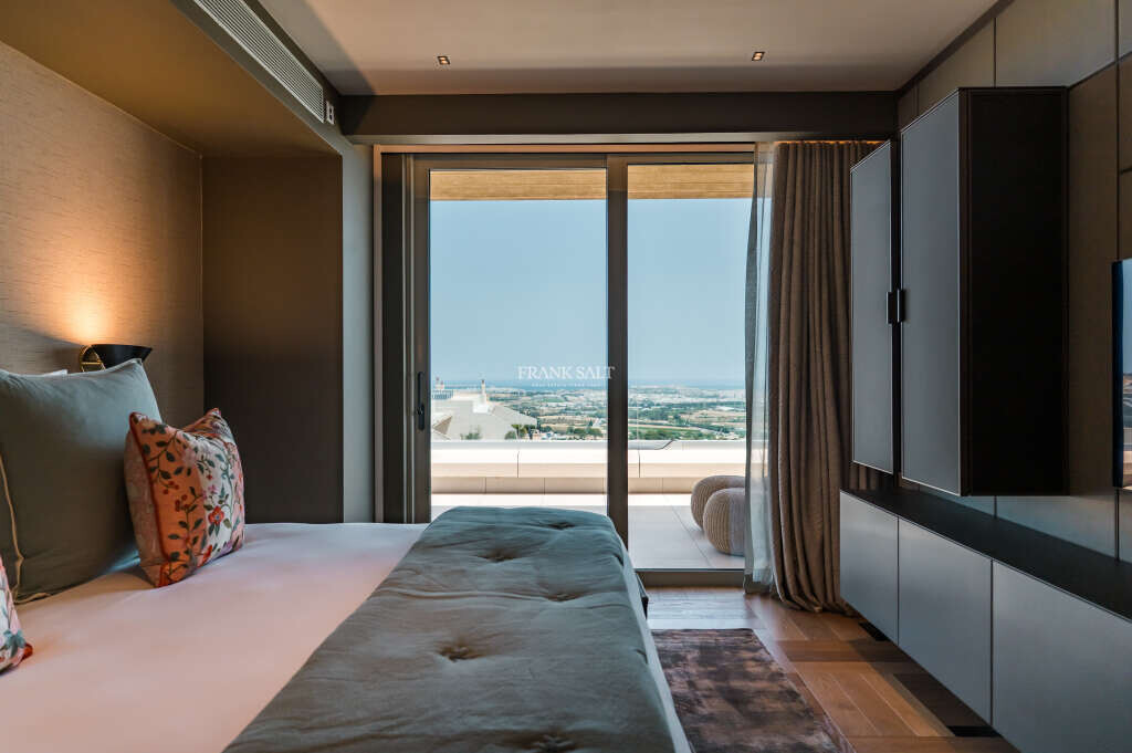 Verdala Terraces, 3 Bedrooms Bedrooms, ,1 BathroomBathrooms,For Sale,FRSA-916739