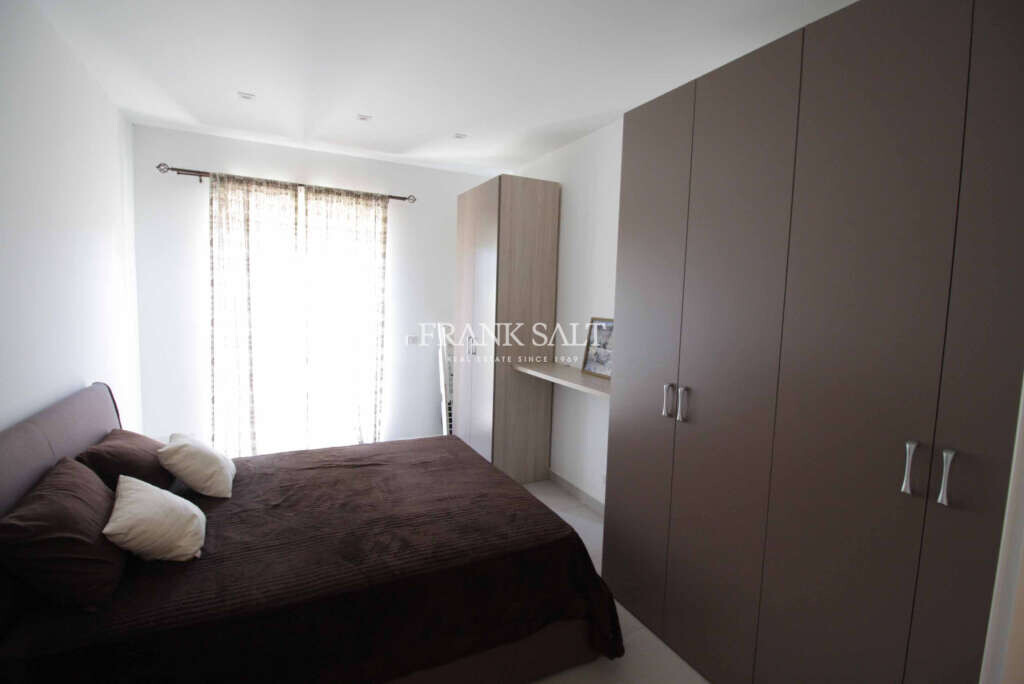 Ta Monita, 2 Bedrooms Bedrooms, ,1 BathroomBathrooms,For Sale,FRSA-422122