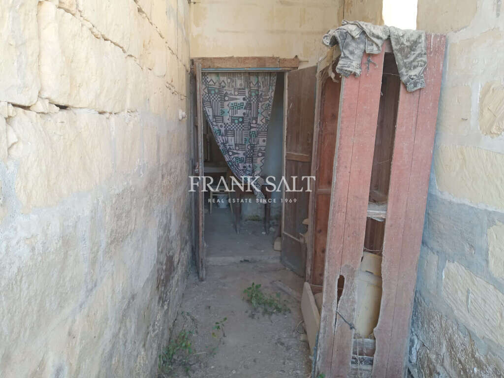 Xewkija, Gozo, 2 Bedrooms Bedrooms, ,For Sale,FRSA-160676