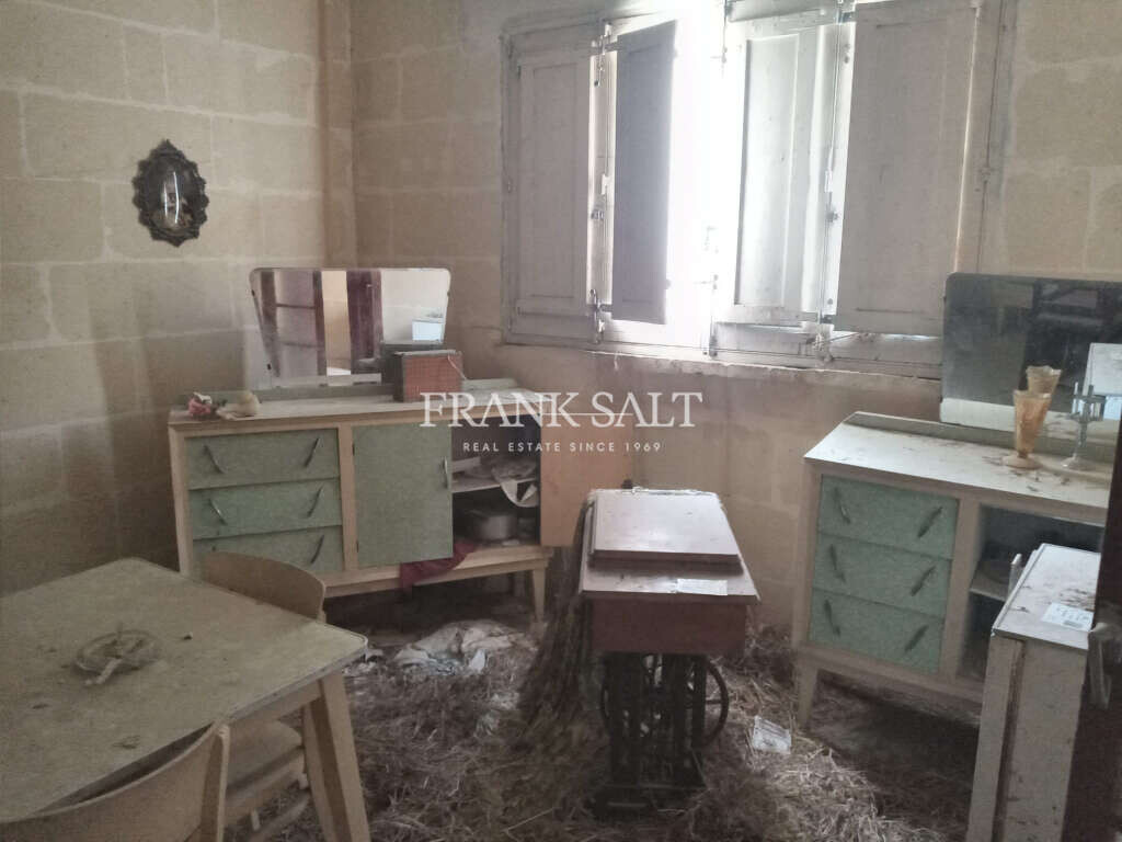 Xewkija, Gozo, 2 Bedrooms Bedrooms, ,For Sale,FRSA-160676