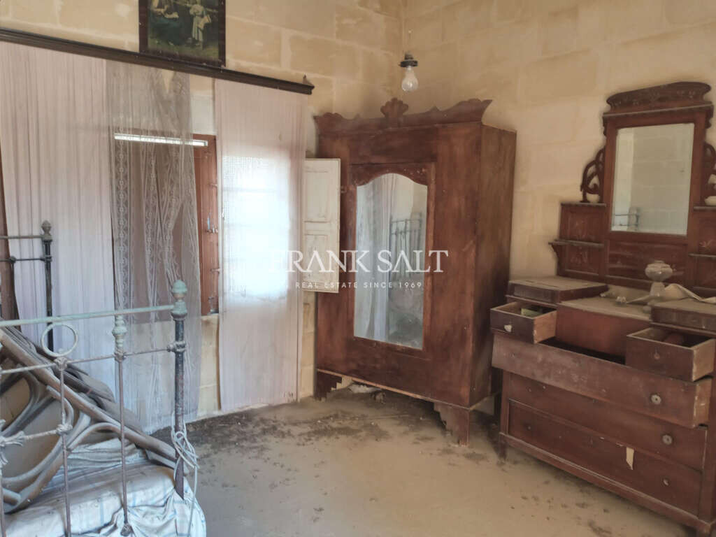 Xewkija, Gozo, 2 Bedrooms Bedrooms, ,For Sale,FRSA-160676