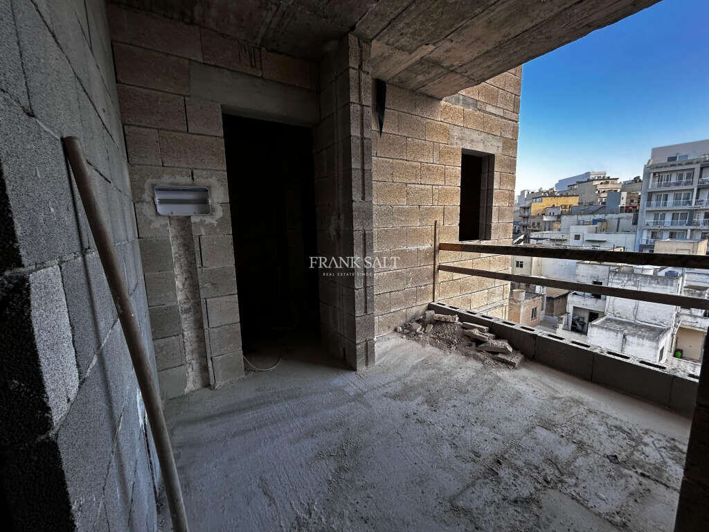 Bugibba, 4 Bedrooms Bedrooms, ,3 BathroomsBathrooms,For Sale,FRSA-620296