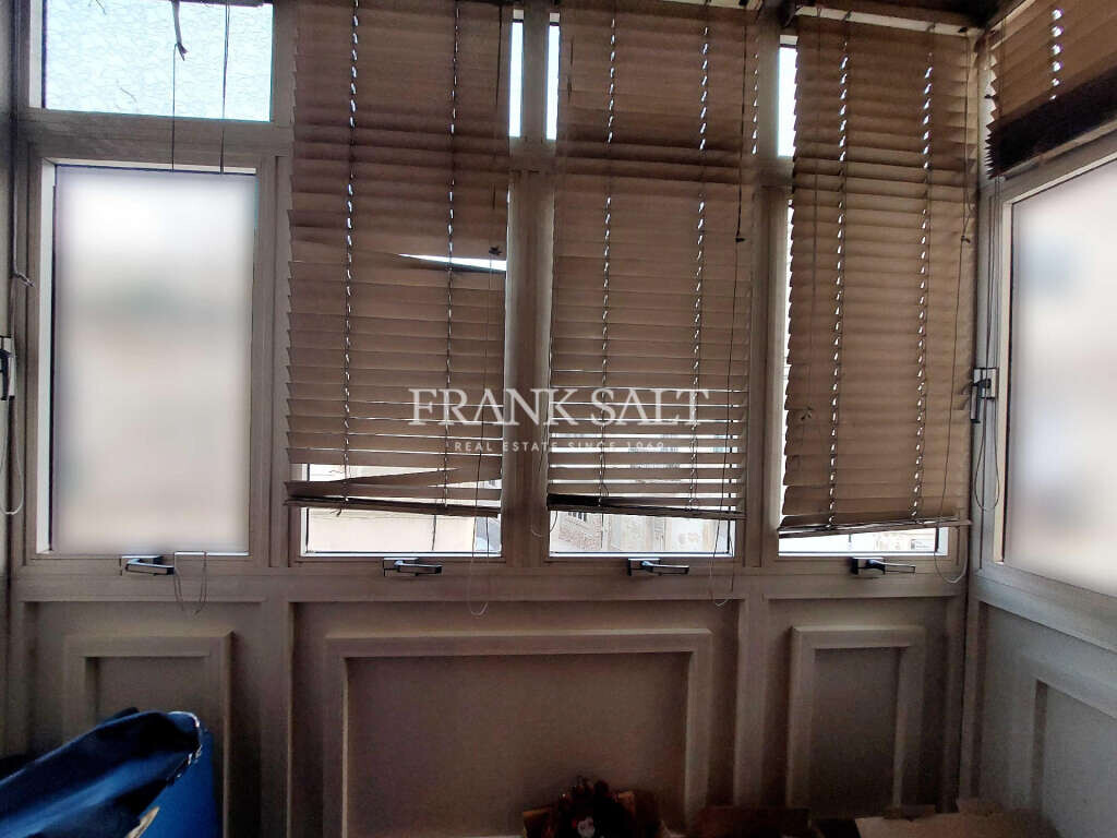 Santa Venera, 3 Bedrooms Bedrooms, ,For Sale,FRSA-426295