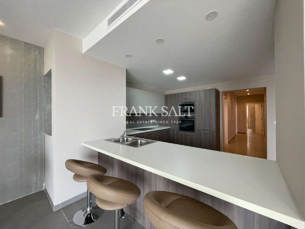 Ta Monita, 3 Bedrooms Bedrooms, ,1 BathroomBathrooms,For Sale,FRSA-215829