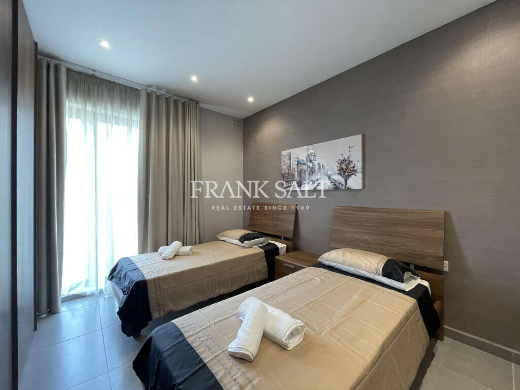 Ta Monita, 3 Bedrooms Bedrooms, ,1 BathroomBathrooms,For Sale,FRSA-215829