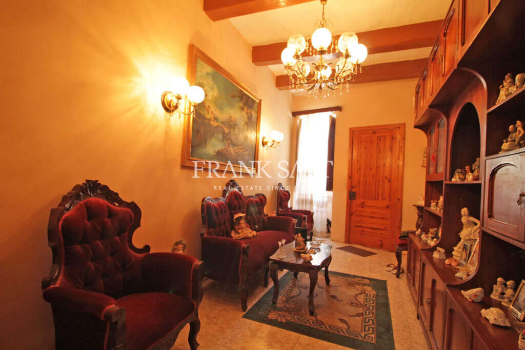 Fgura, 3 Bedrooms Bedrooms, ,For Sale,FRSA-426498