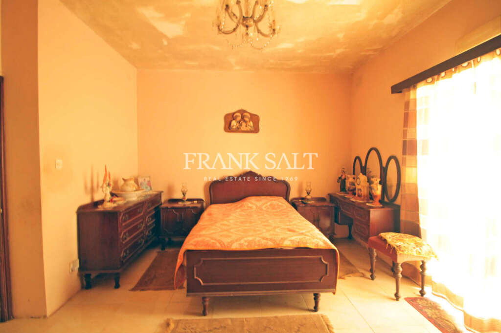 Fgura, 3 Bedrooms Bedrooms, ,For Sale,FRSA-426498