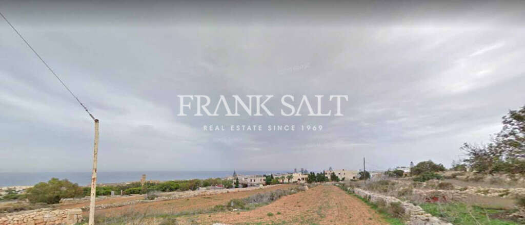 Madliena, 2 Bedrooms Bedrooms, ,1 BathroomBathrooms,For Sale,FRSA-320099