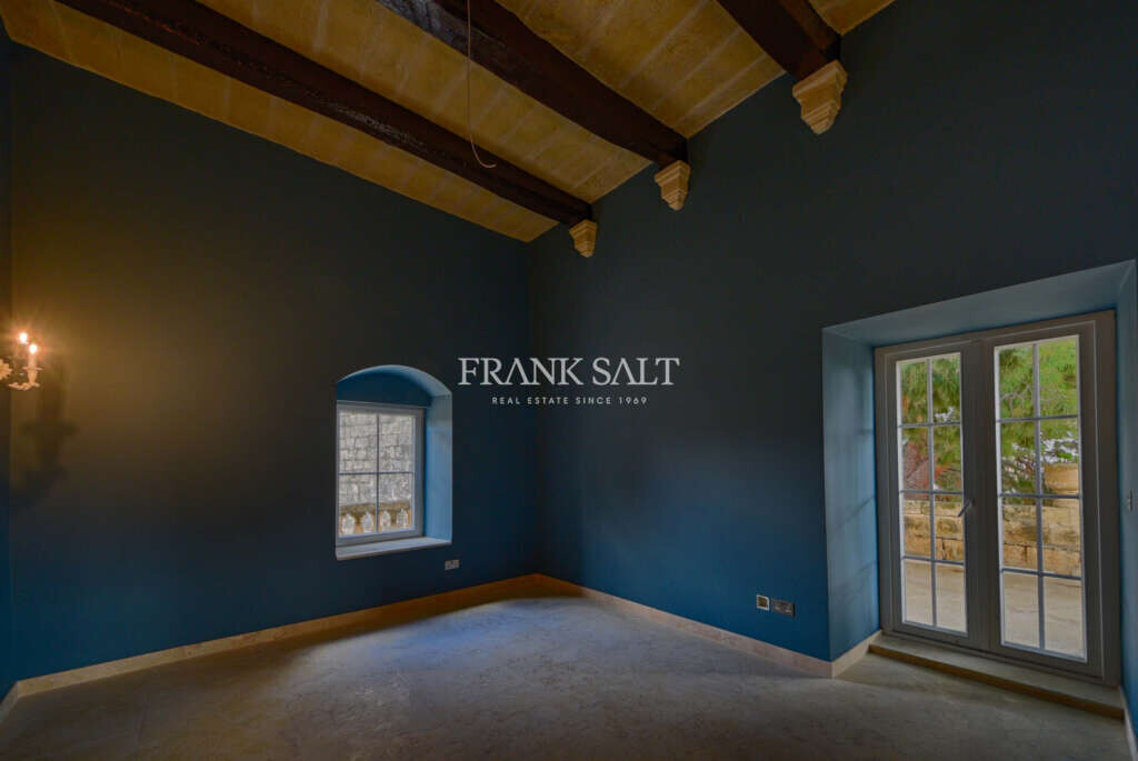 Lija, 4 Bedrooms Bedrooms, ,2 BathroomsBathrooms,For Sale,FRSA-913693