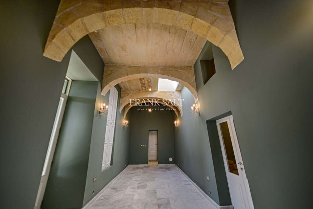 Lija, 4 Bedrooms Bedrooms, ,2 BathroomsBathrooms,For Sale,FRSA-913693