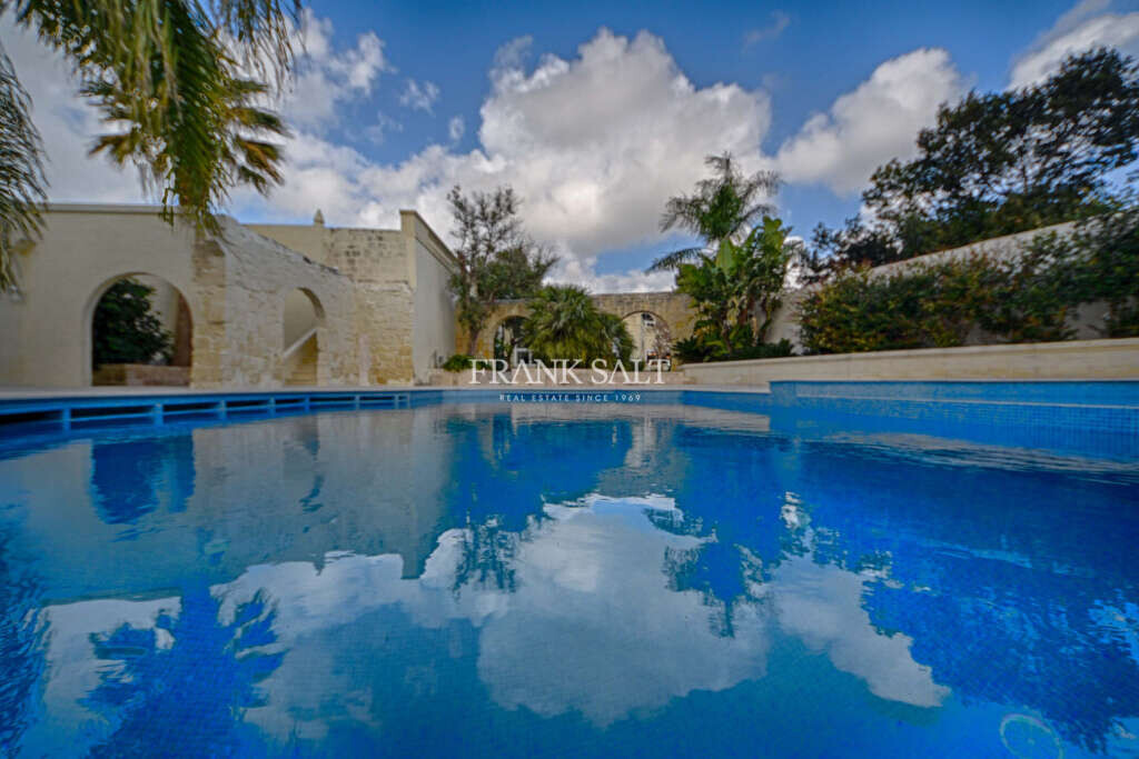 Lija, 4 Bedrooms Bedrooms, ,2 BathroomsBathrooms,For Sale,FRSA-913693