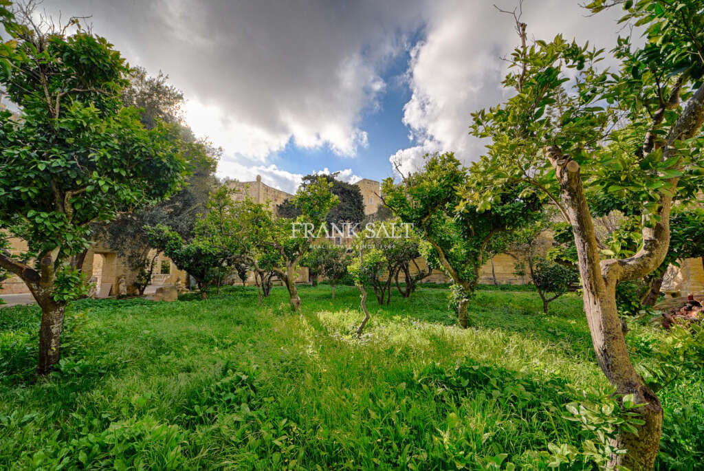 Lija, 4 Bedrooms Bedrooms, ,2 BathroomsBathrooms,For Sale,FRSA-913693