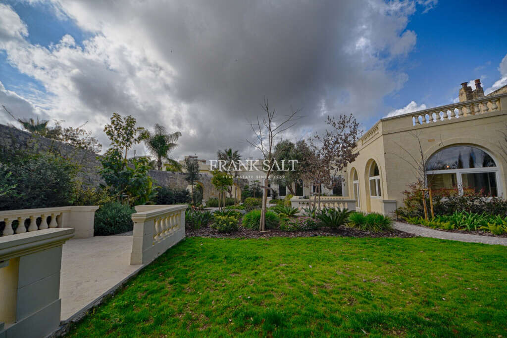 Lija, 4 Bedrooms Bedrooms, ,2 BathroomsBathrooms,For Sale,FRSA-913693