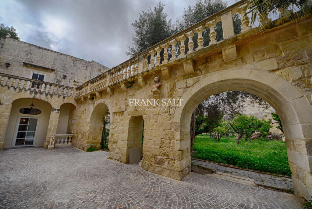 Lija, 4 Bedrooms Bedrooms, ,2 BathroomsBathrooms,For Sale,FRSA-913693